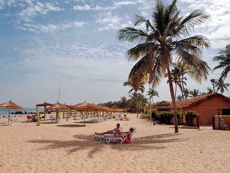 Sunbeach Hotel & Resort Bakau Eksteriør billede