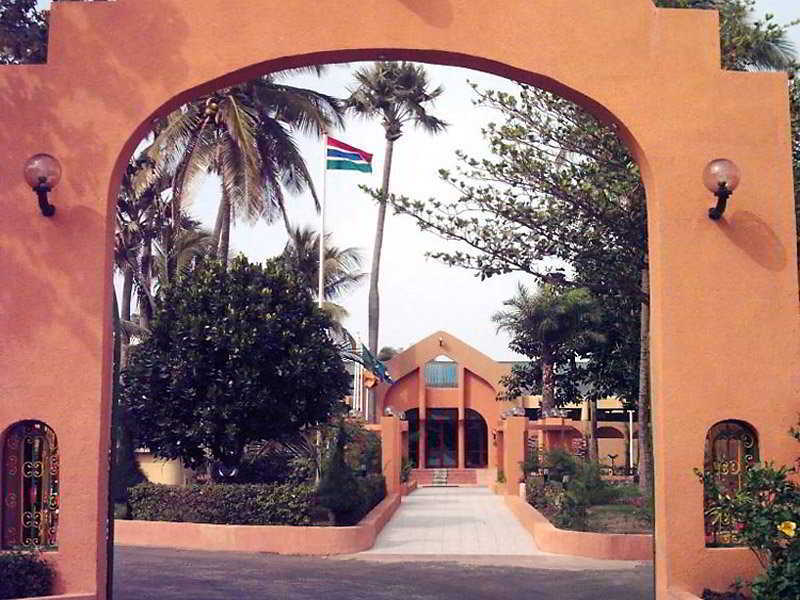 Sunbeach Hotel & Resort Bakau Eksteriør billede