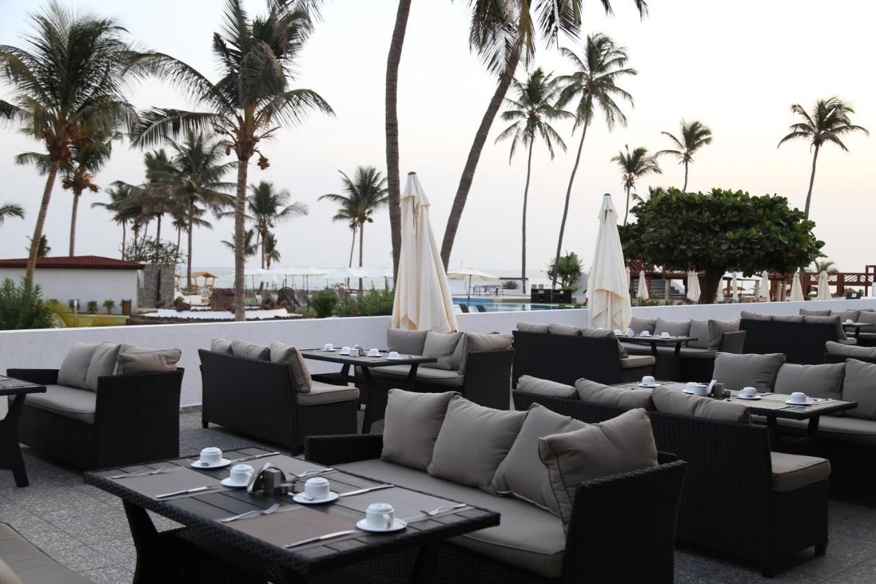 Sunbeach Hotel & Resort Bakau Eksteriør billede