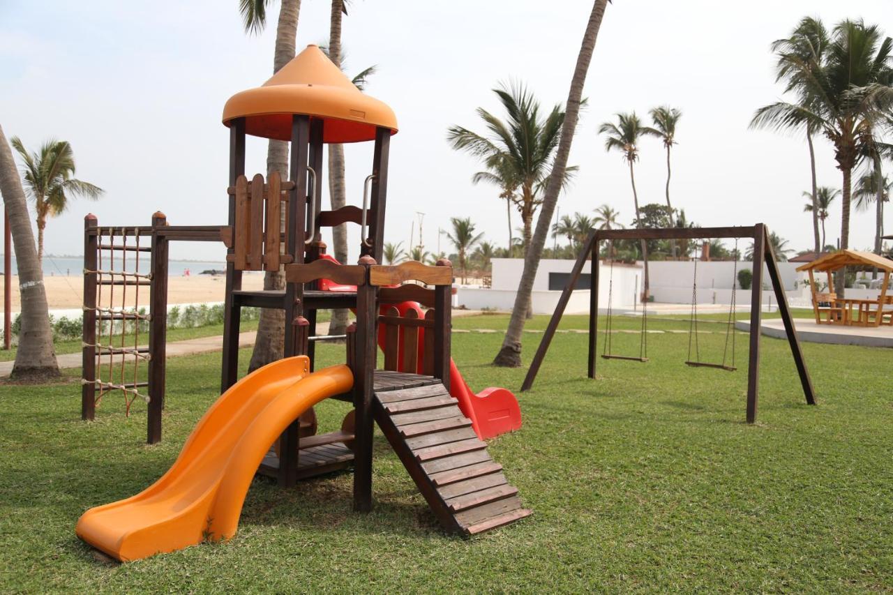 Sunbeach Hotel & Resort Bakau Eksteriør billede