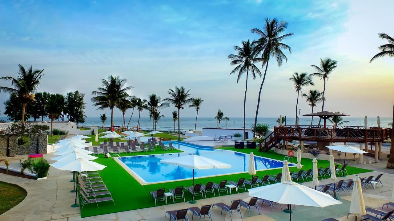 Sunbeach Hotel & Resort Bakau Eksteriør billede