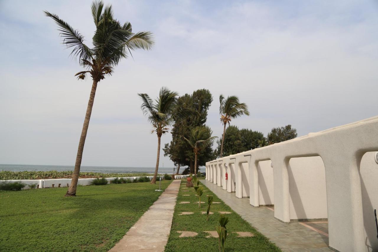 Sunbeach Hotel & Resort Bakau Eksteriør billede